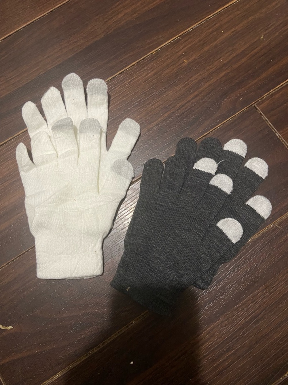 Women’s Gloves 2 Pairs